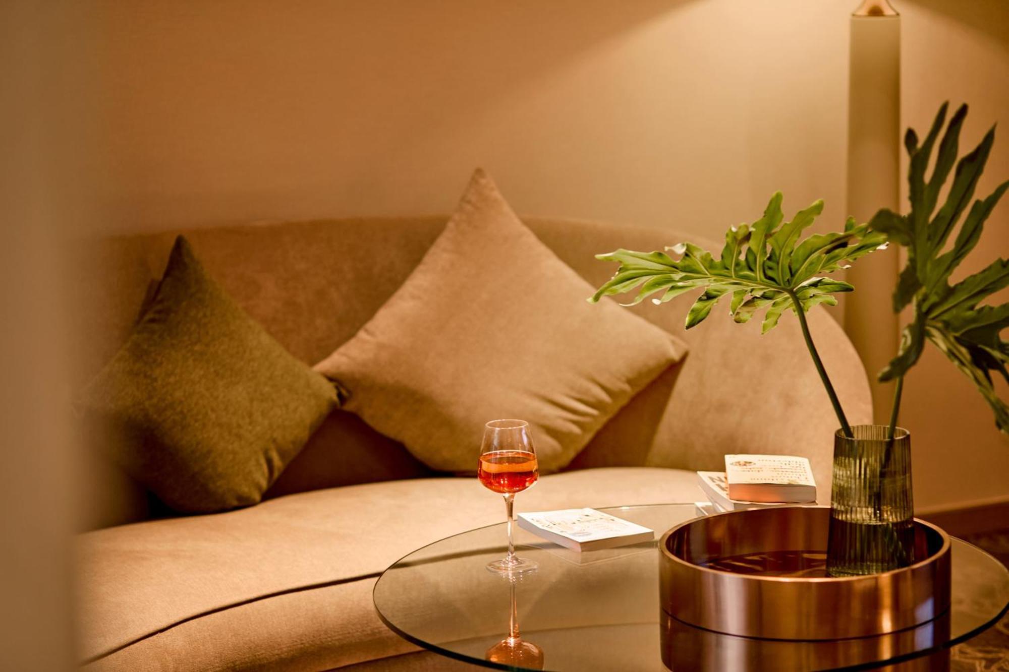 Rey Hotel Hanoi Exteriör bild